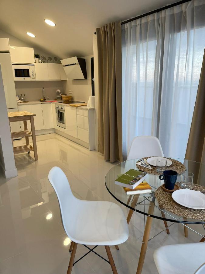 Apartamento Precioso ático, nuevo, a 50m de la playa, Manilva Exterior foto