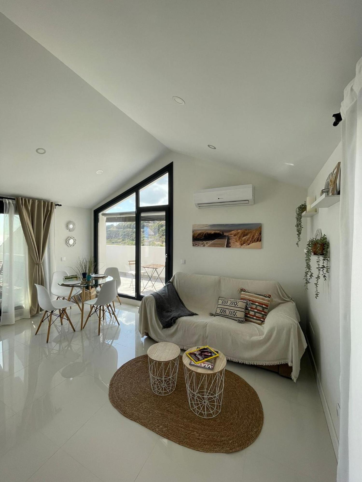 Apartamento Precioso ático, nuevo, a 50m de la playa, Manilva Exterior foto