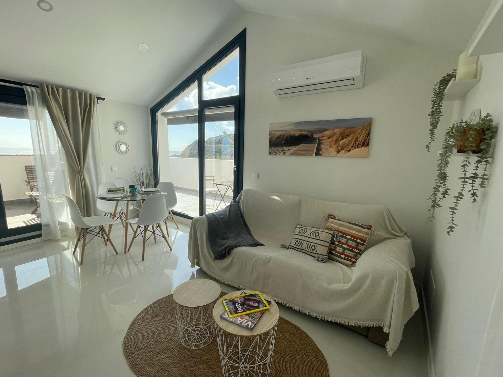 Apartamento Precioso ático, nuevo, a 50m de la playa, Manilva Exterior foto