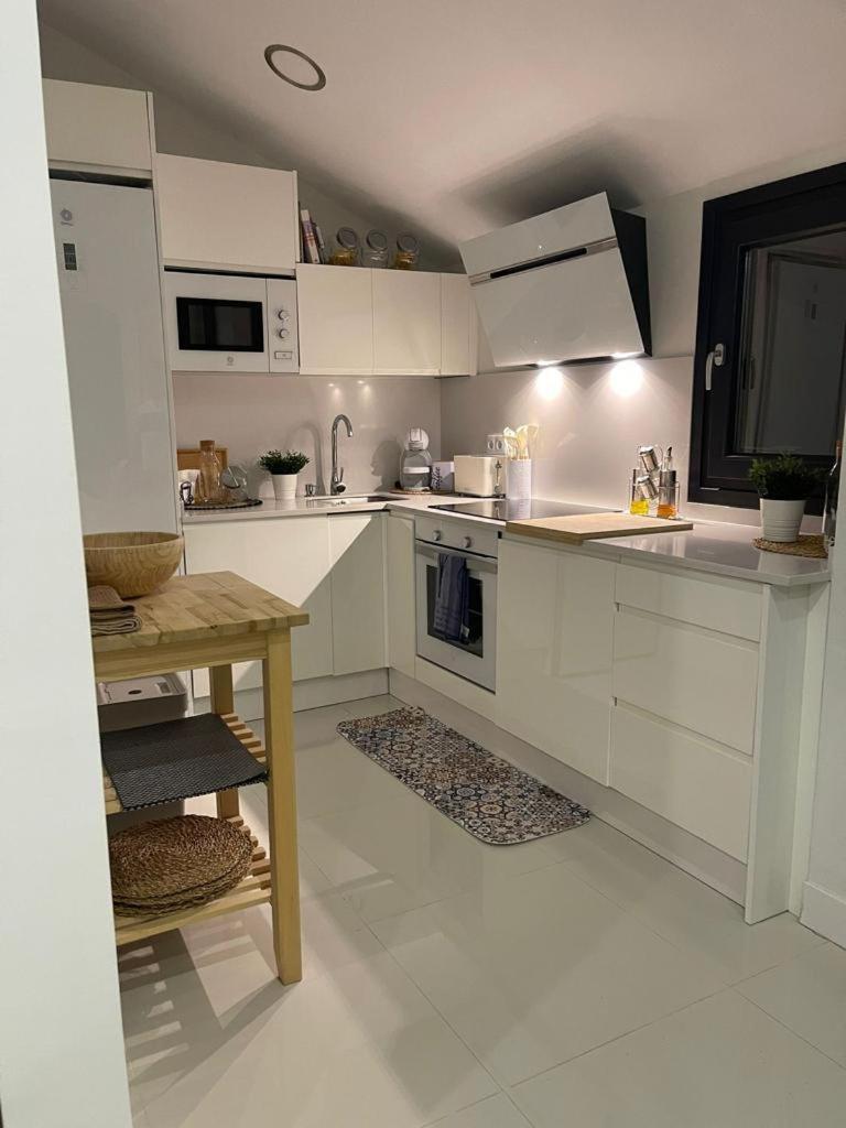 Apartamento Precioso ático, nuevo, a 50m de la playa, Manilva Exterior foto